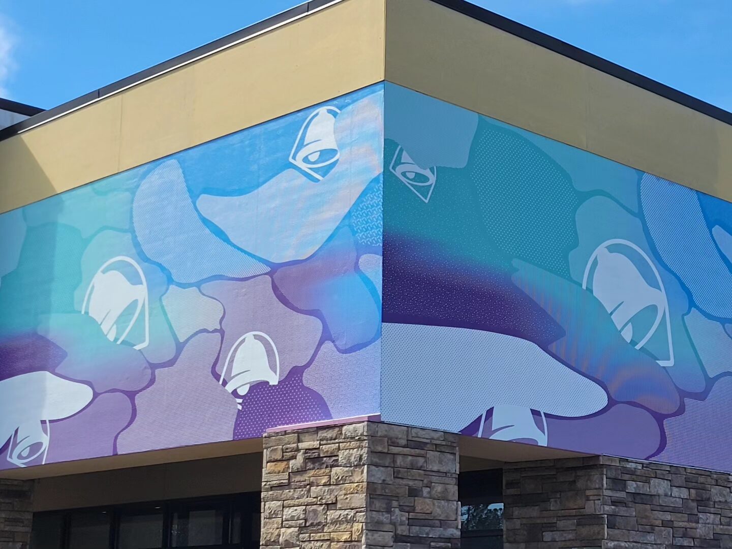 Taco Bell exterior building wrap, Taco Bell, by High Stakes Creative