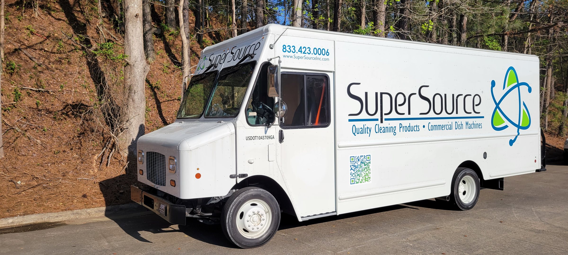Step van graphics, front three-quarter view, Super Source, by High Stakes Creative