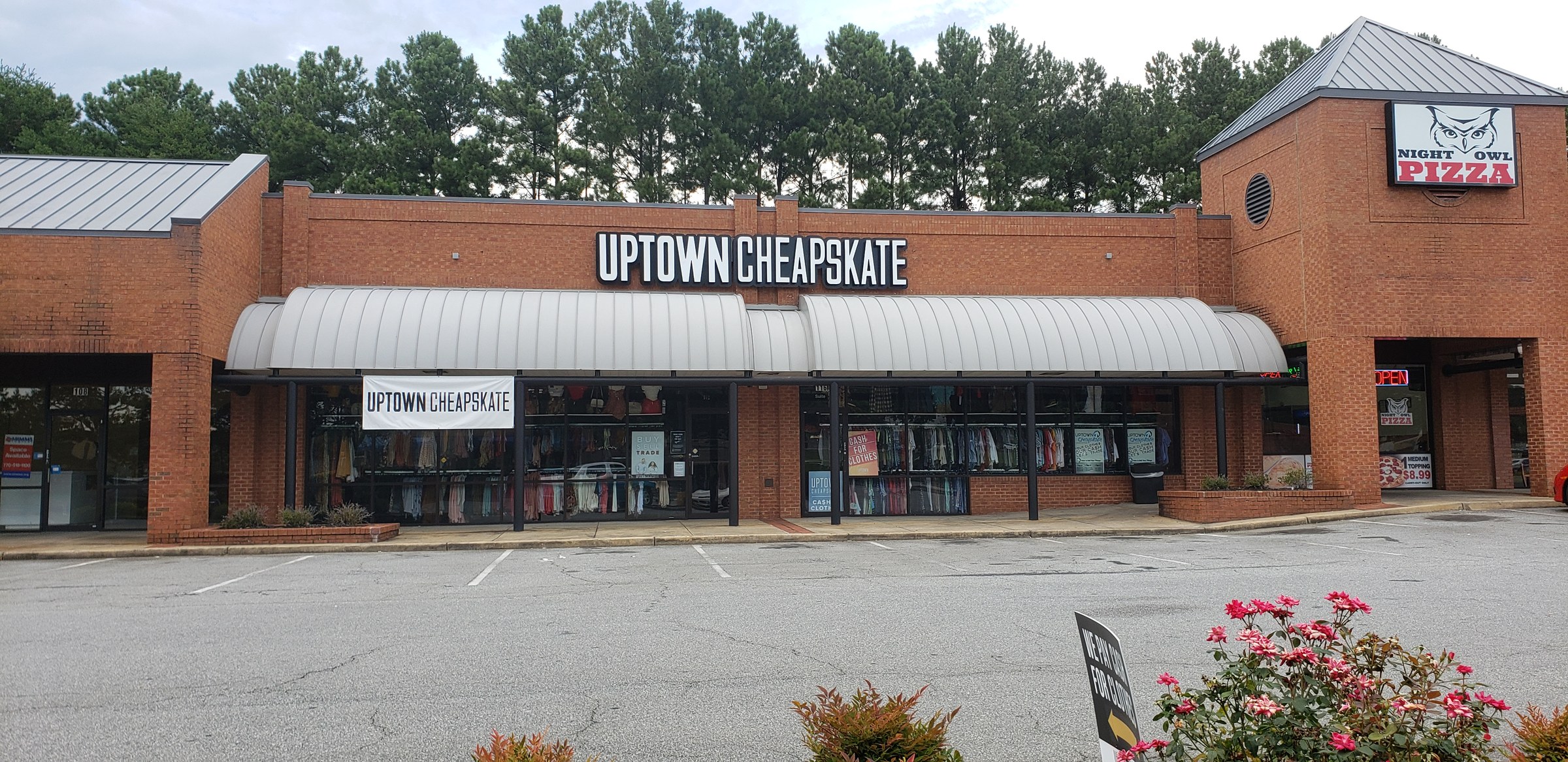 Storefront, wider view, Uptown Cheapskate, by High Stakes Creative